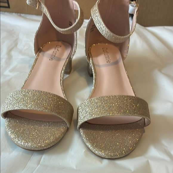 Annie Gold Glitter Heels with Chic Ankle Strap - Picture 5 of 8